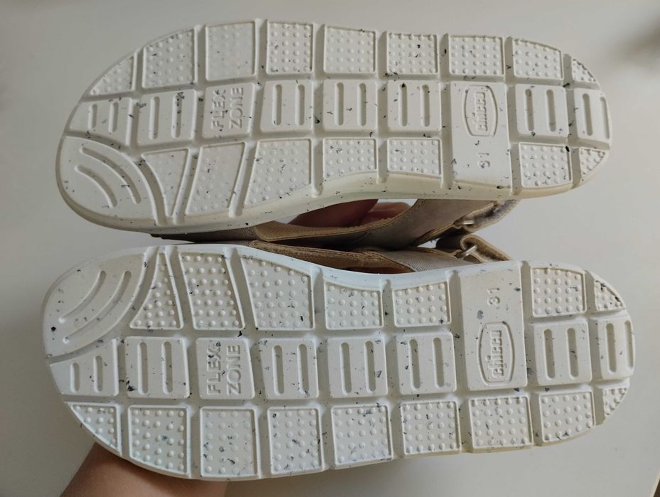 Sandálias Chicco 31