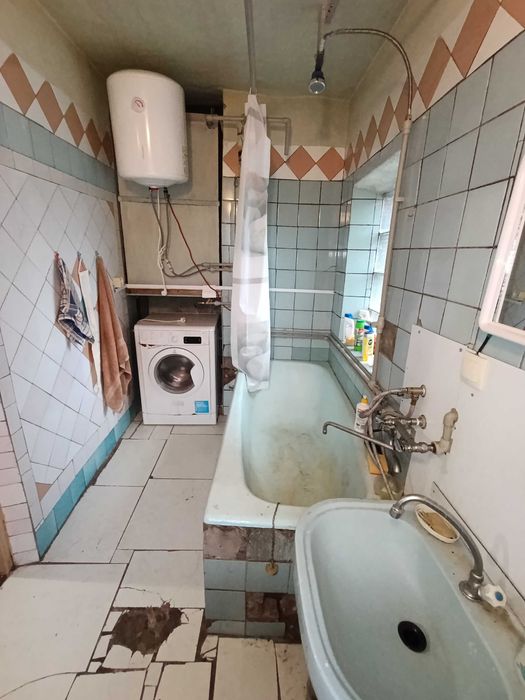 Здам кімнату Гостомель вул. Лісова, паркомісце, вільно, є газ