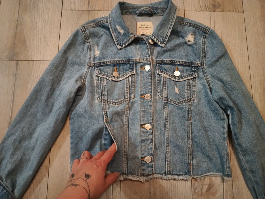 Kurtka jeansowa damska Stradivarius