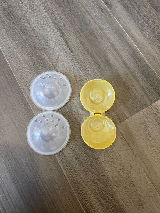Bicos silicone Medela + conchas medela