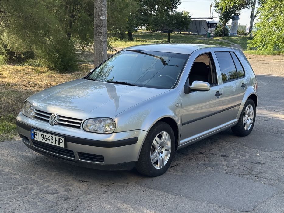 Продам авто VW Golf 4