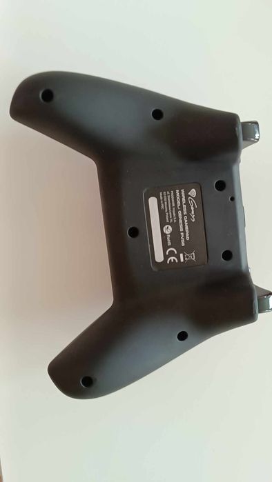 Pad do komputera Genesis pv58