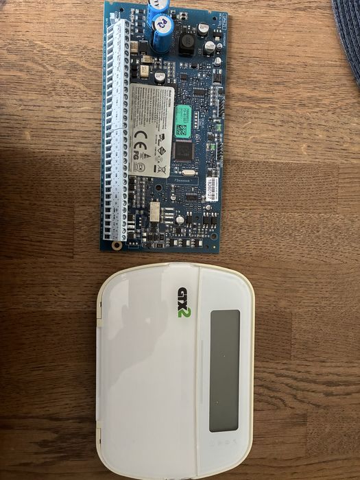 Centrala Alarmowa Dsc HS2064 centrala alarmowa