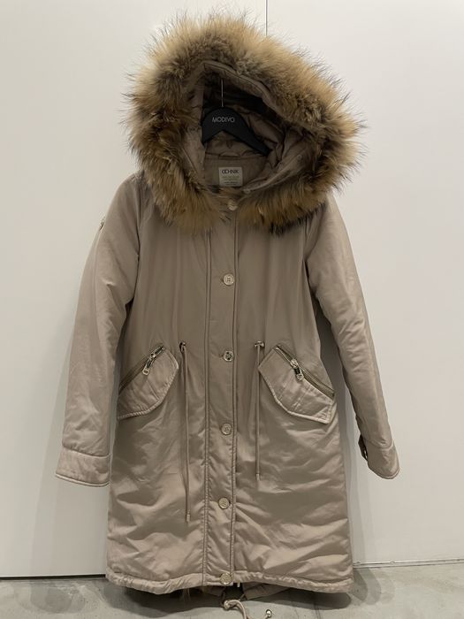 Parka plaszcz z kapturem puchowa beżowa lis jenot Ochnik XS/34 s/36