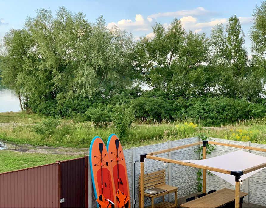 Відпочинок на озері Земснаряд! Будинок з мангалом, альтанкою та сапами