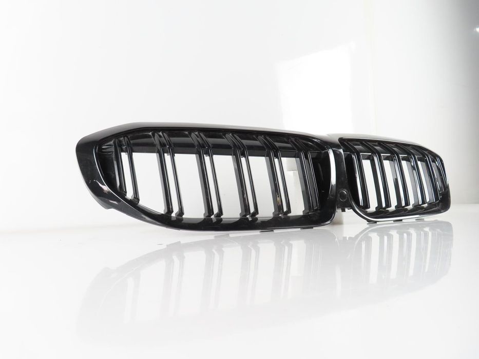 Grelhas Duplas Bmw 3 Ref: 0022359 2018 - 2025