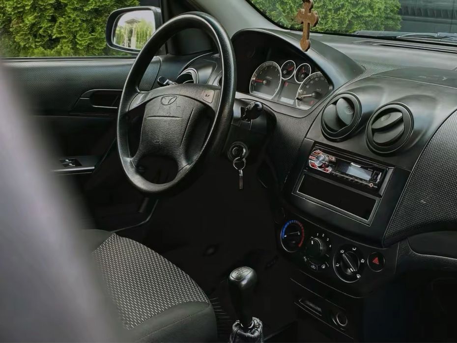 Chevrolet Aveo  2013 рік