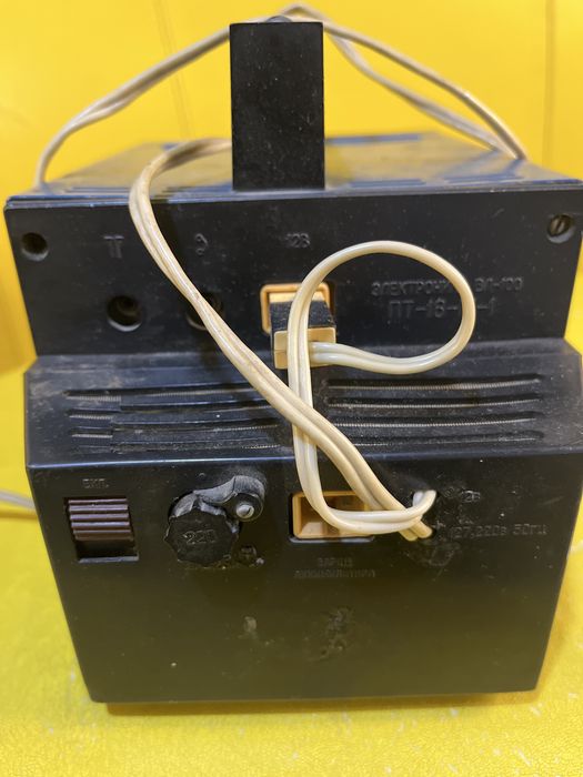 Телевізор «Электроника ВЛ-100».