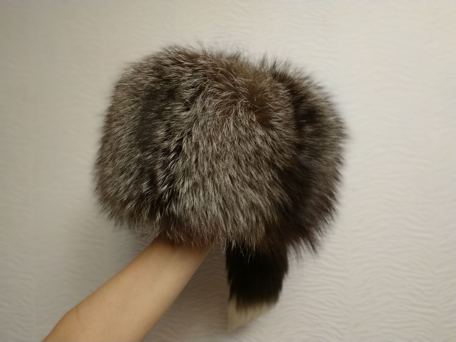 Продам зимнюю шапку из чернобурки