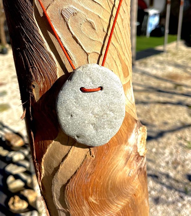Colares estilizados pela Mãe Natureza
