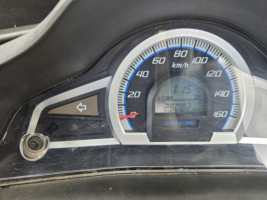 Honda PCX150 с контейнера без пробега по Украине из Японии .Максискутер Хонда 150куб.Доставка/Отправка по Украине