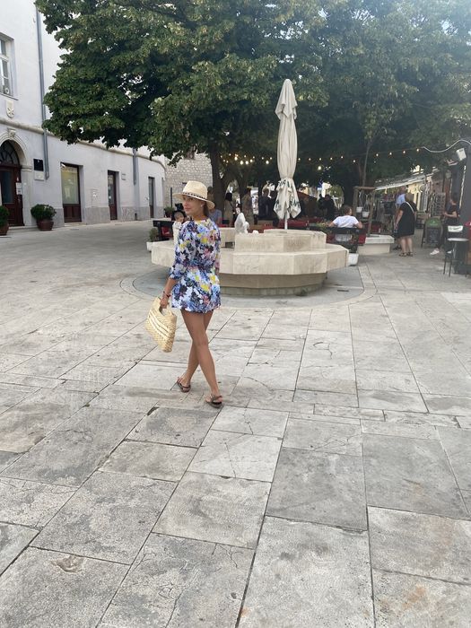 Wloski kombinezon szyfonowy szyfon tiul mgiełka kwiaty kwiecisty S M