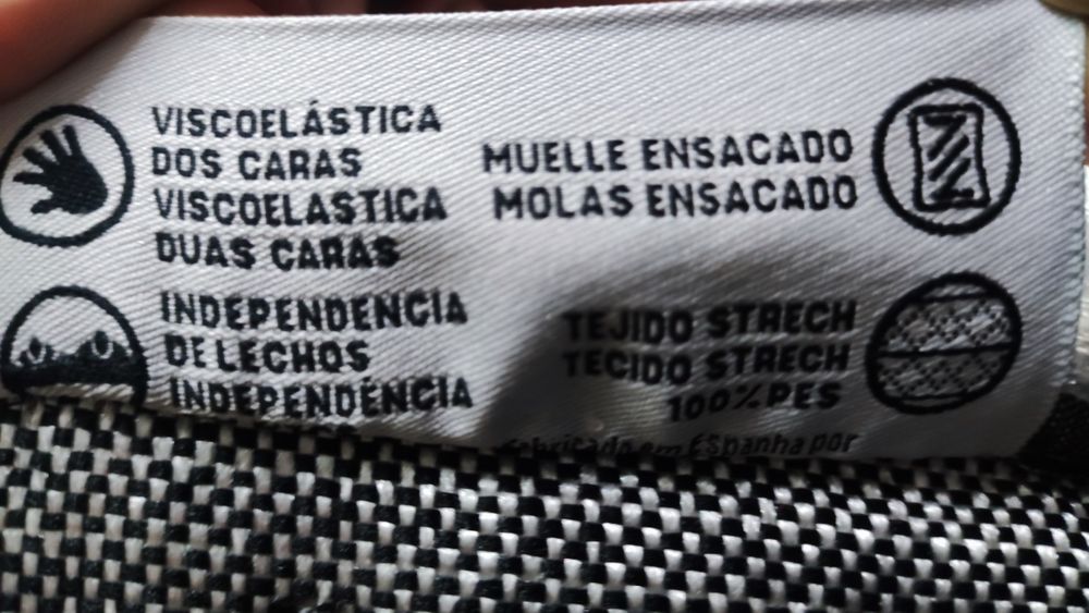 Cama Rebatível + Colchão