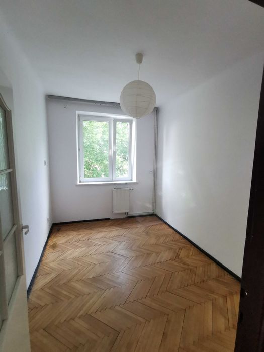 M3 w Centrum z potencjałem - 63 m²  3 pokoje + dwie piwnice - Widok 6