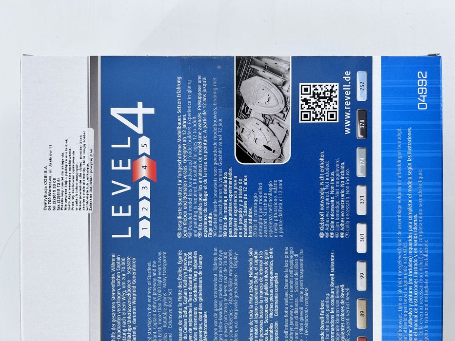 Star Trek U.S.S. Voyager model do sklejania Revell 04992