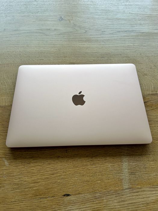 MacBook Air 13” 2020 i3 / 8GB / 256GB Retina / tylko 158 cykli baterii