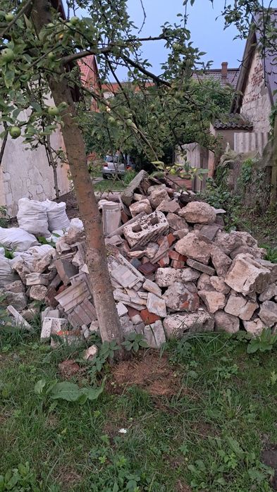 Будівельний  бій