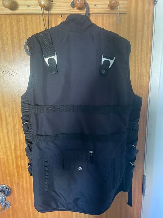 Colete oakley app vast