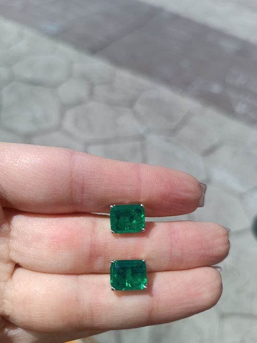 НОВІ сережки пусети гвіздочки срібло 925 проба смарагд зелений камінь