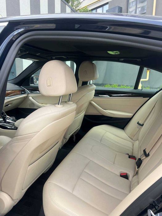 BMW 5 Series 2019
