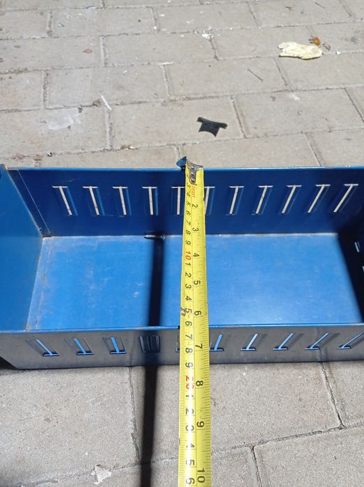 Skrzynki na narzędzia itp.