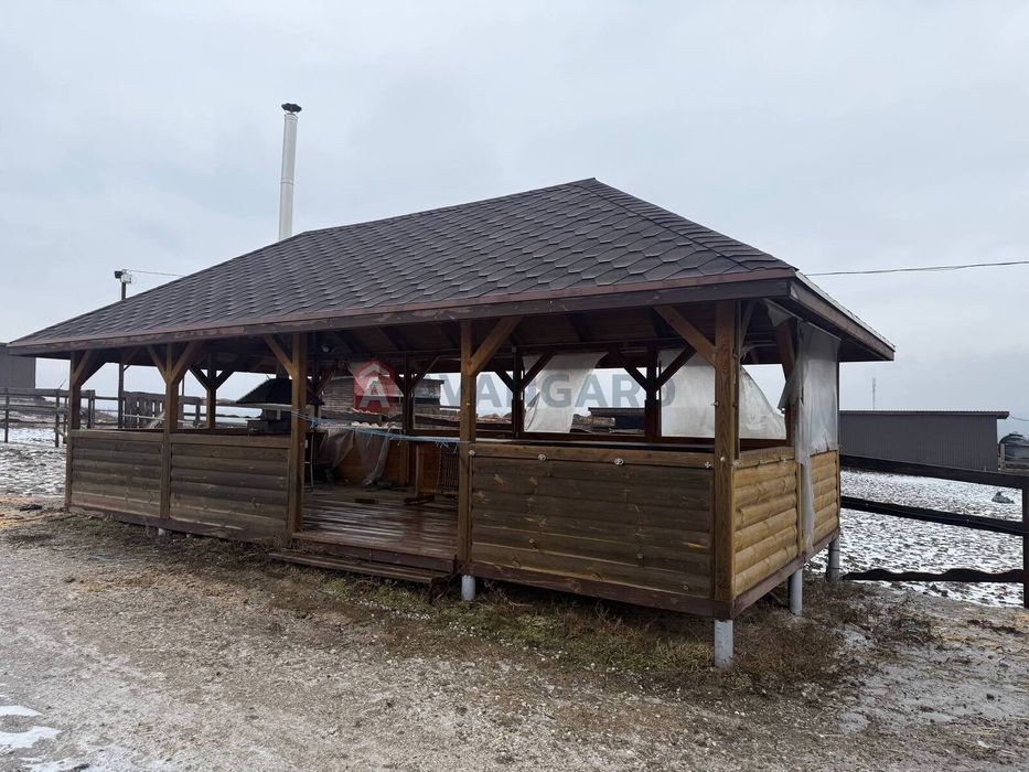 Продажа кінний двір Новоолександрівка комерція