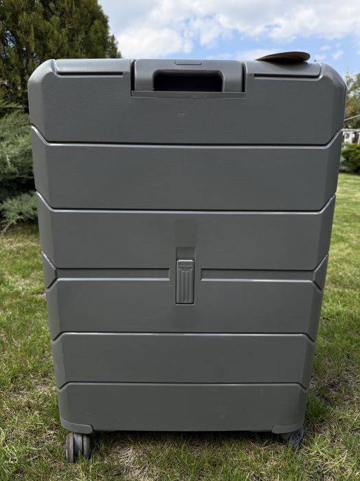 Валіза велика з поліпропілену MCS V366