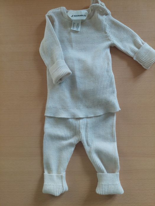 Komplet niemowlęcy z wełny merino H&M