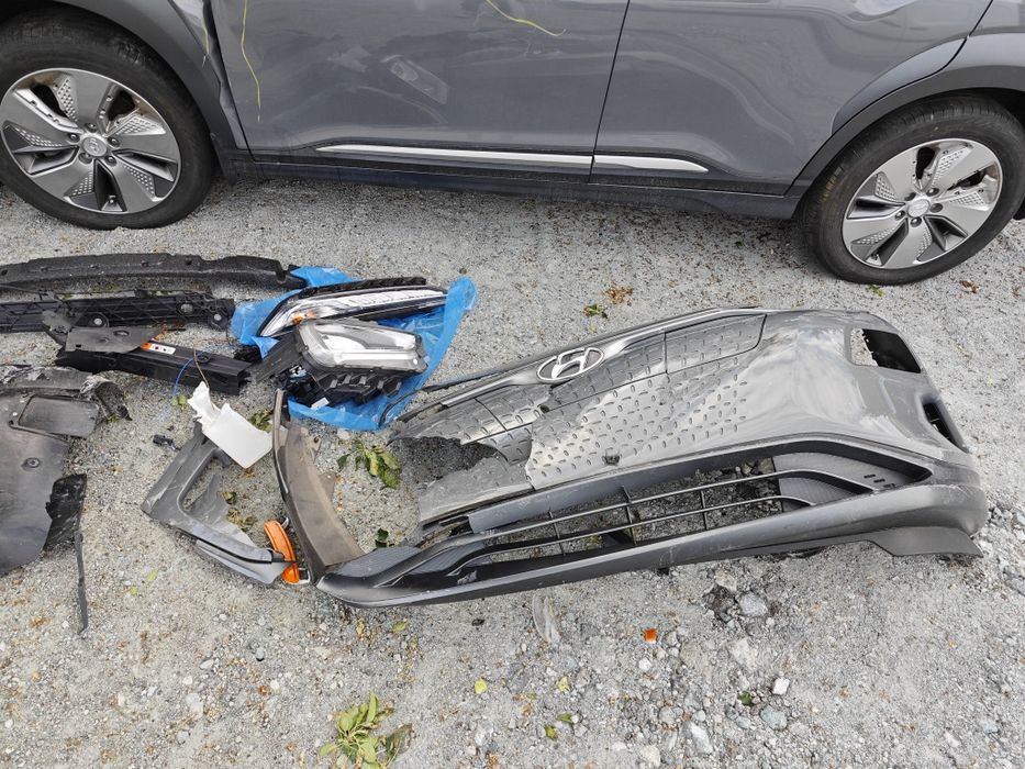 Hyundai Kona EV limited 2019 64kWh 31000 миль из США