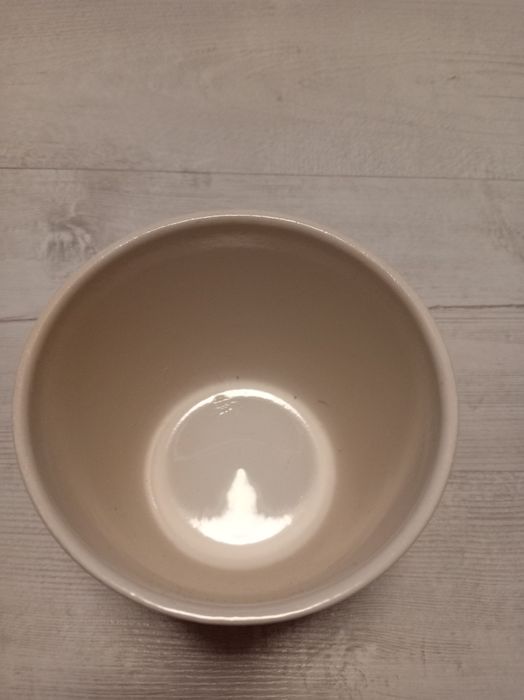 Doniczka biała ceramiczna połysk