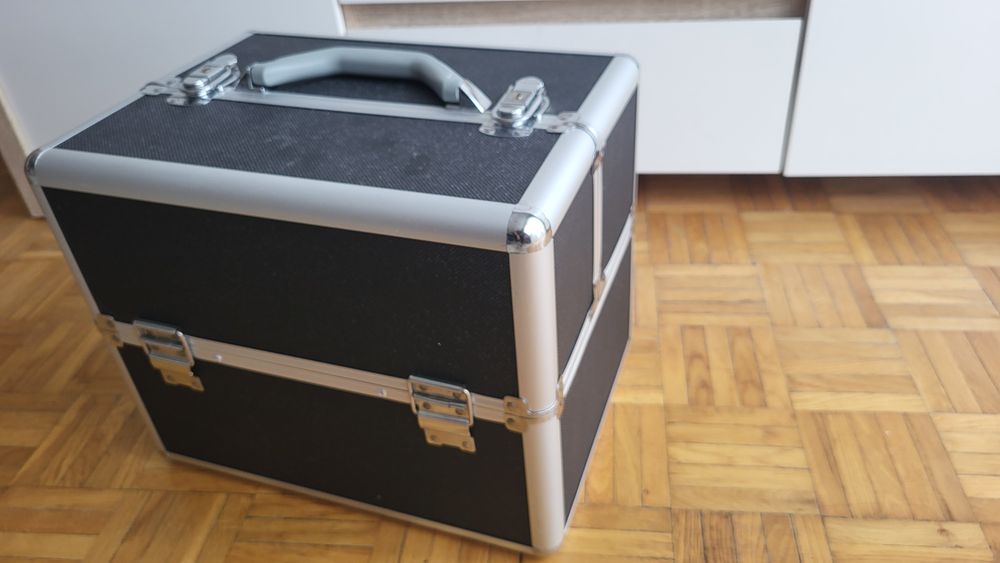 żelowy lakier do paznokci UV/LED  100szt.Gelpolish arte clave