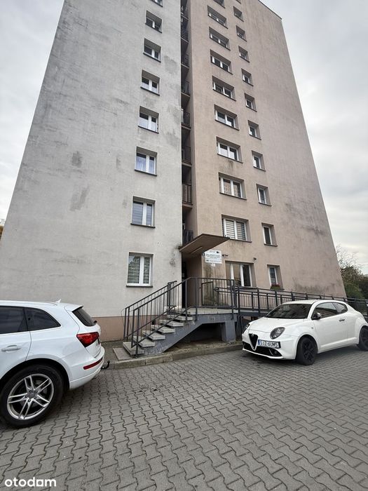 Kawalerka 36 m² | Centrum | 8. piętro | Winda | Piwnica