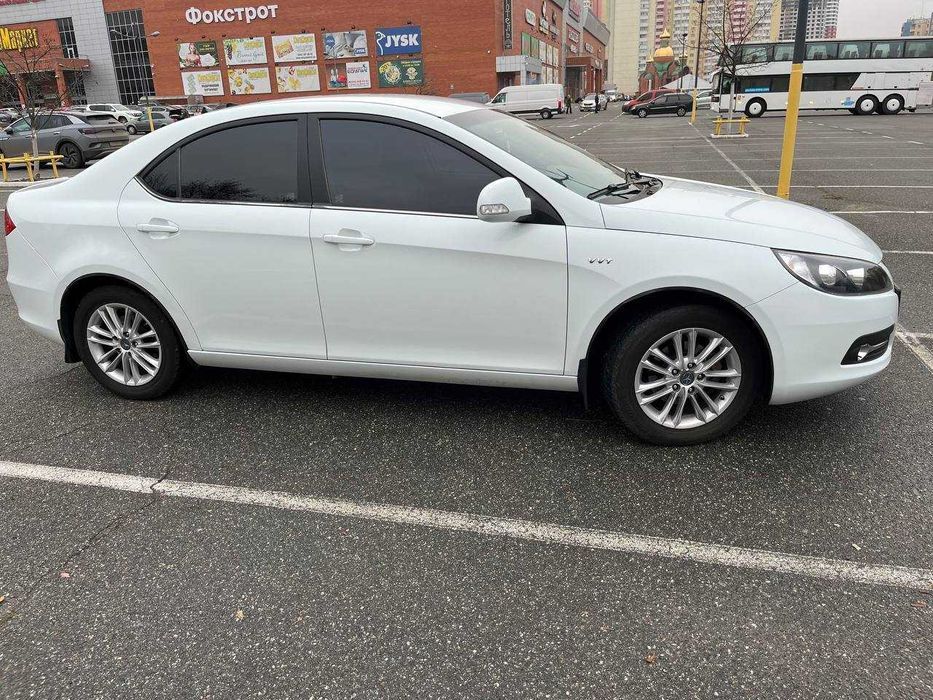 Продам авто в ідеальному стані, пробіг 16 тисяч