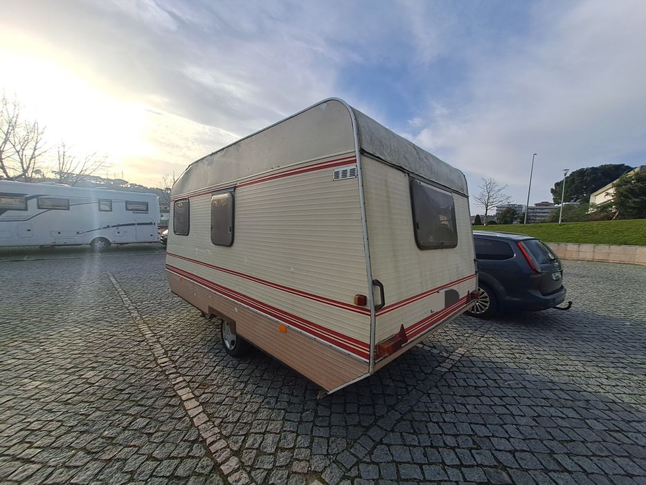 Vendo caravana Caravelair com documentos