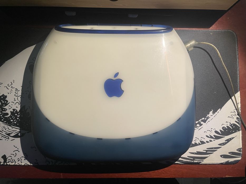 Apple iBook G3 Clamshell Vintage – Funcional – Mac OS 9