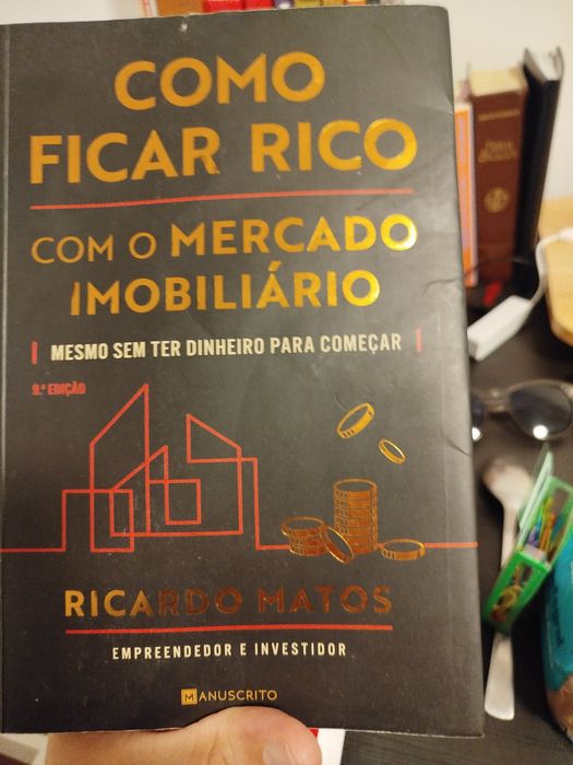 Livros semi novos