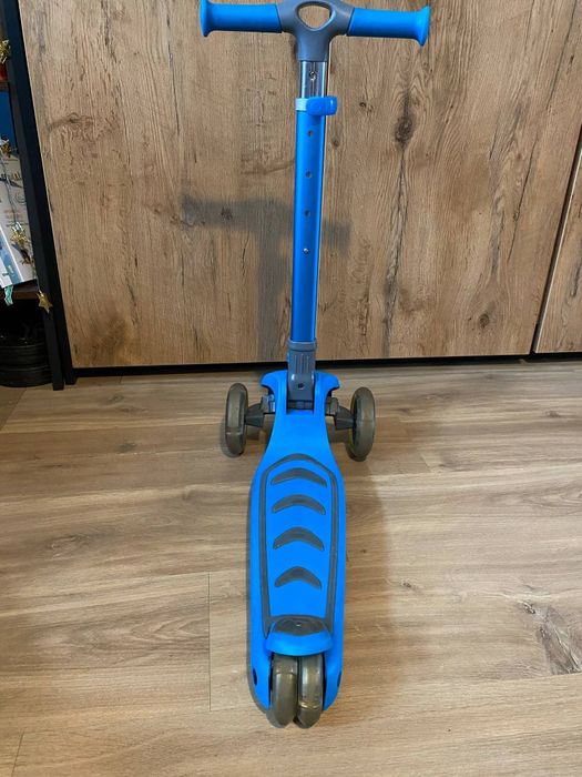 Trójkołowa Hulajnoga Boogie Scooter Milly Mally