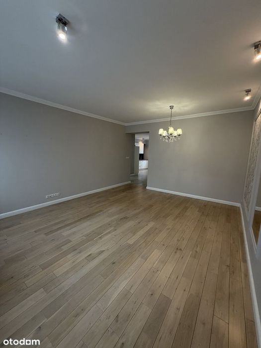2-pokojowe mieszkanie 65 m² po remoncie | Centrum Zwolenia | Parking