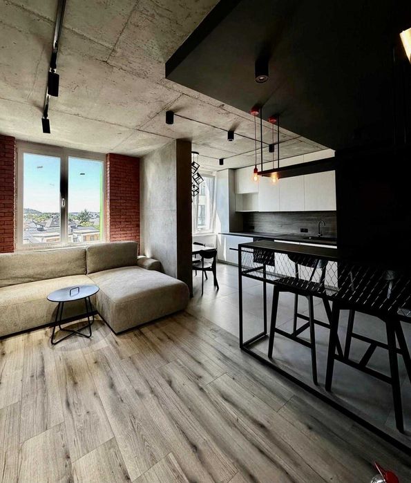 Продам 2-о кімнатну квартиру з ремонтом Львів( Личаківська)