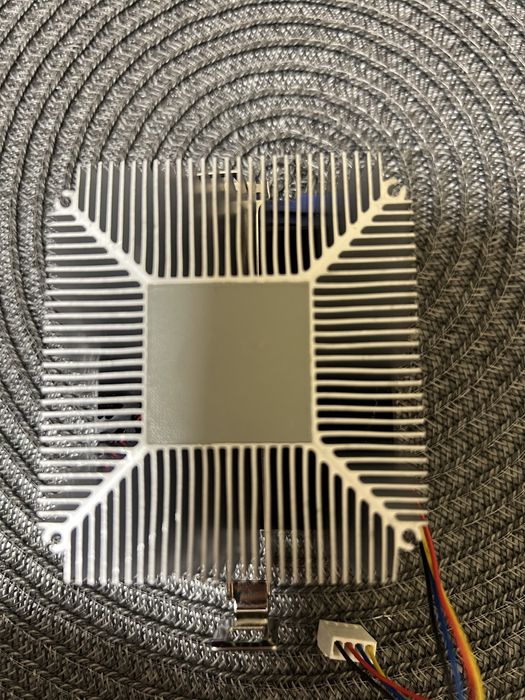 Кулер вентилятор охолодження процессора