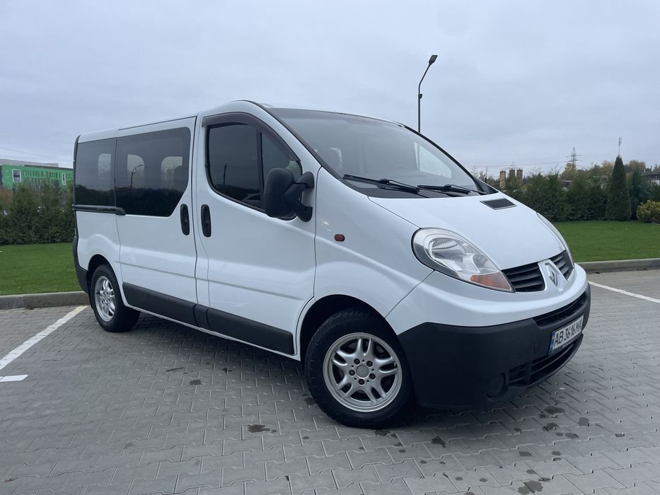 Renault Traffic 2.0 пасажир 2006