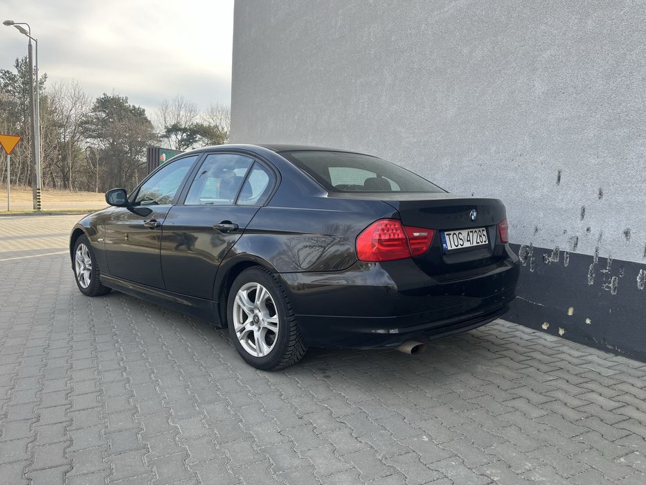 BMW E90 318i 143KM