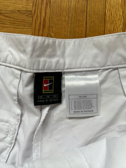 Spodenki Nike Tenis Białe Small Logo