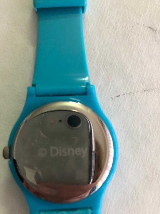 Relógio Frozen como novo