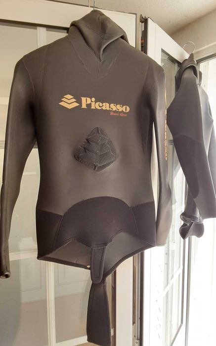 Fatos de Pesca Submarina 2 + 3 Casacos - Tudo 150€