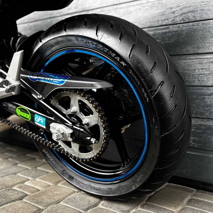 Продам мотоцикл Kawasaki Ninja 400R (0685)