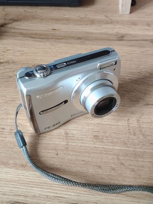 Фотоапарат Olympus FE-310 8 MP | 5x Optical Zoom | Повністю робочий