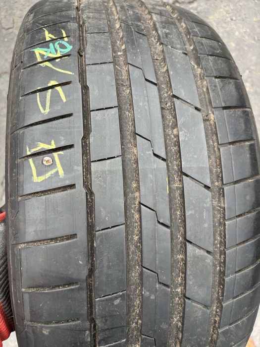 Шини 225/50 R17 пара Hankook літо 6,5мм