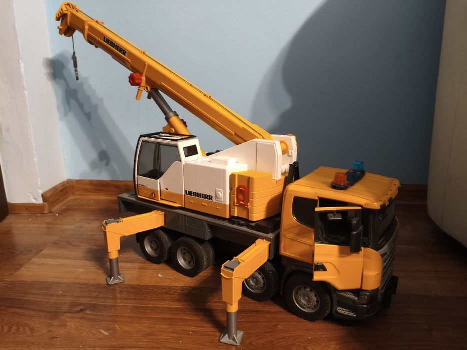 Bruder Scania dźwig