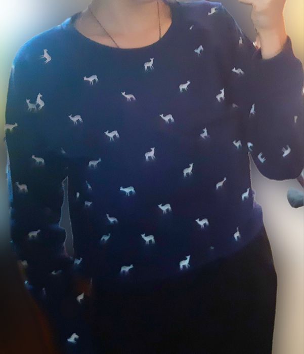 Granatowa bluza w jelonki 35% bawełna